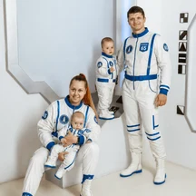 image-0-1